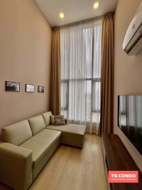 Life Rama 4-Asoke Condominium For Rent