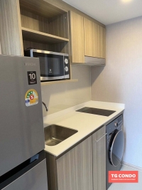 Life Rama 4-Asoke Condominium For Rent