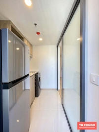 Life Rama 4-Asoke Condominium For Rent